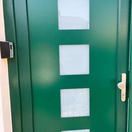 Zentrumsnahe Im Gruenen Robel